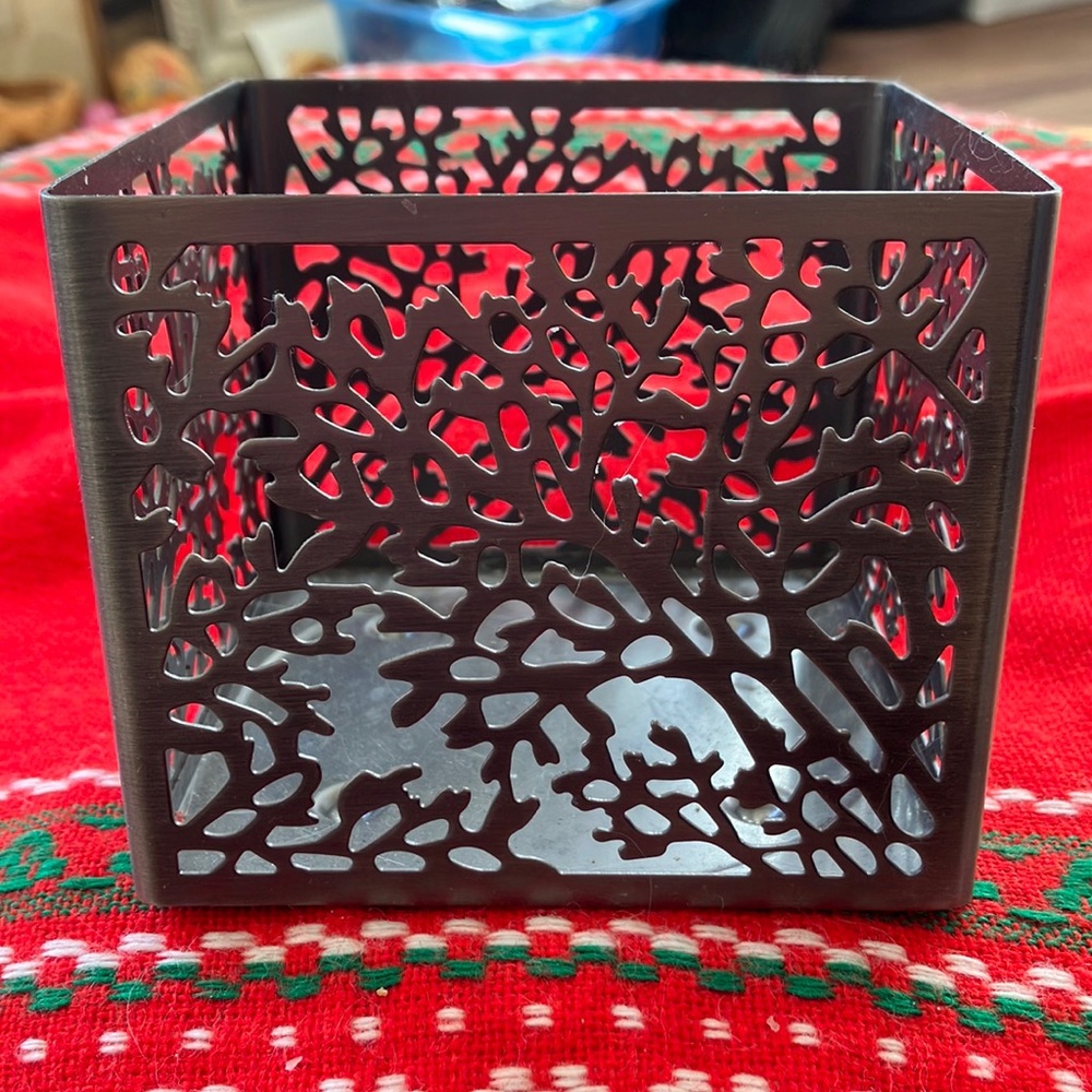 Bath and Body Works metal candle holder